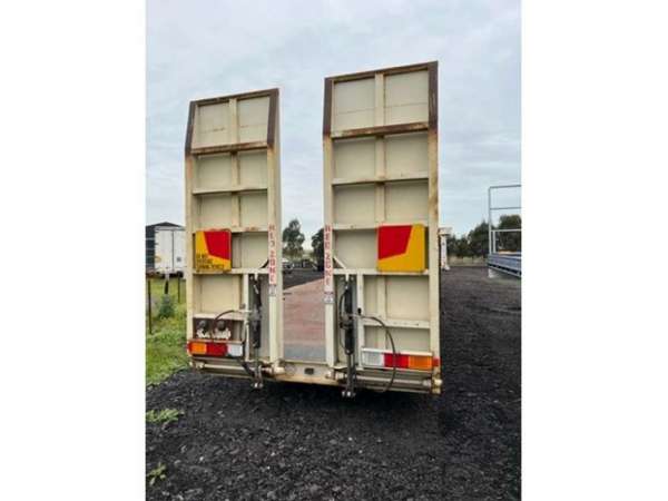 1998 Jamieson Tandem Axle  Low Loader image