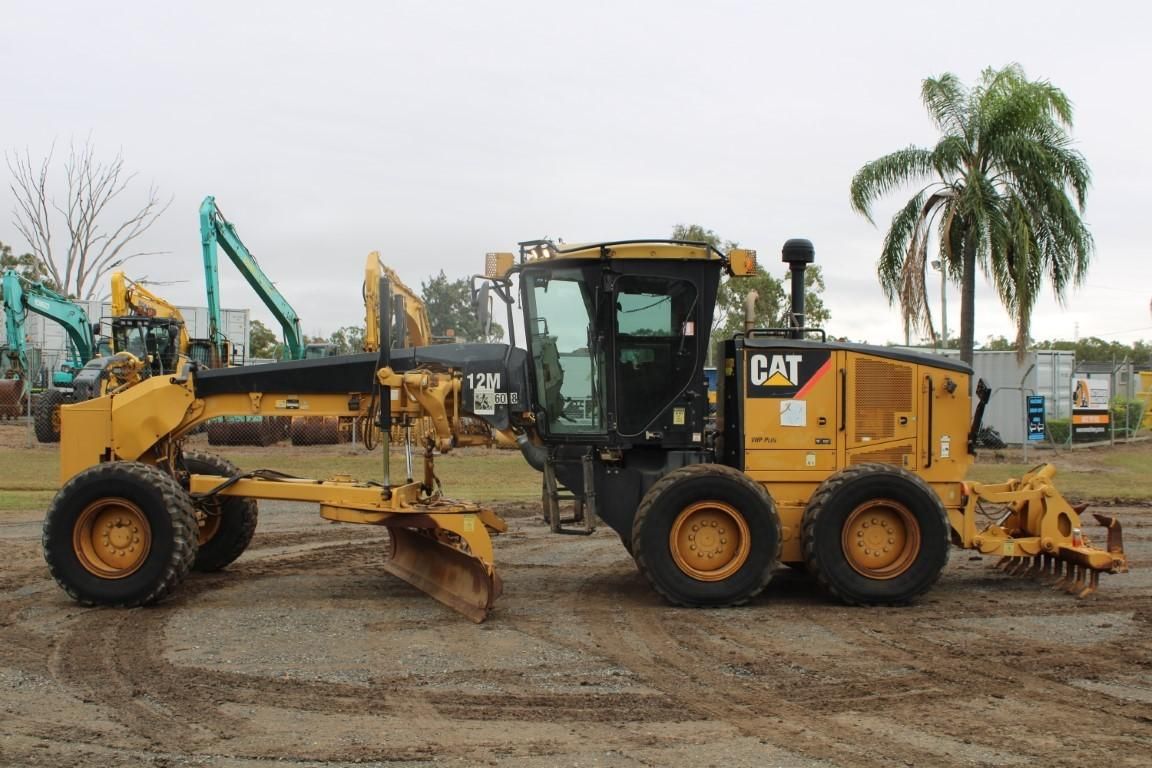 Image for 2012 Caterpillar 12M 1