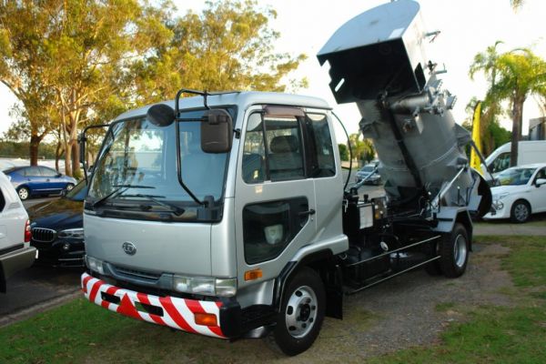 Nissan Condors for sale. Discover 5 Nissan Condors