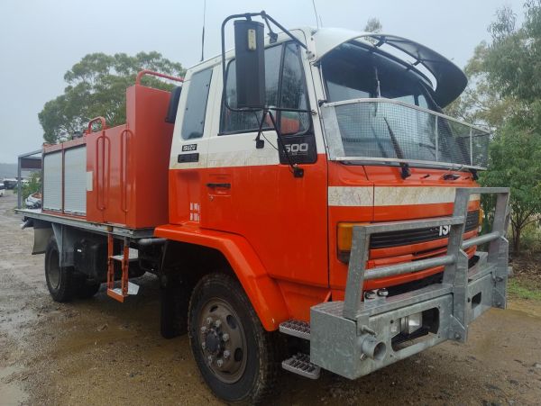 1994 Isuzu F Series FSS 500 image