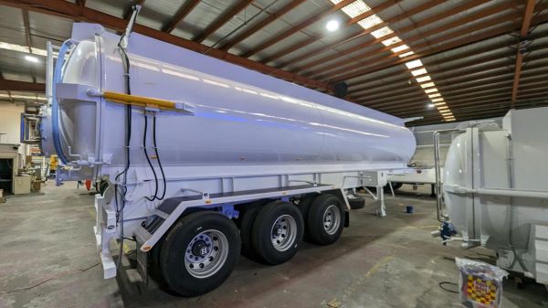 2025 VIKING 25,000L Vac Tanker image