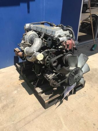 Hino J08C-UK Engine image