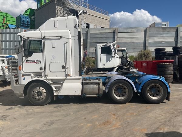 1998 Kenworth K100G Primemover K100G image