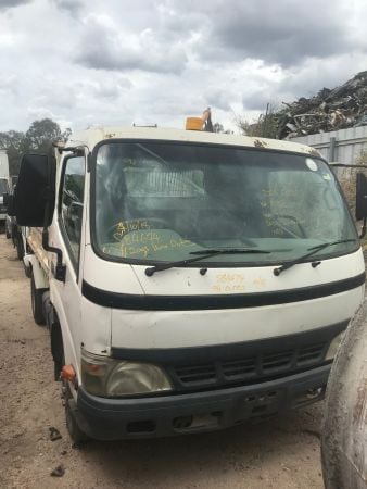 2004 Hino Dutro 4500 Tipper image