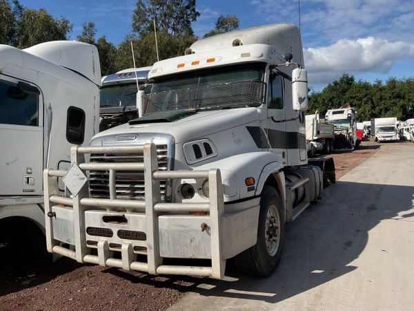 Freightliner Century C(S/T)120 Primemover image