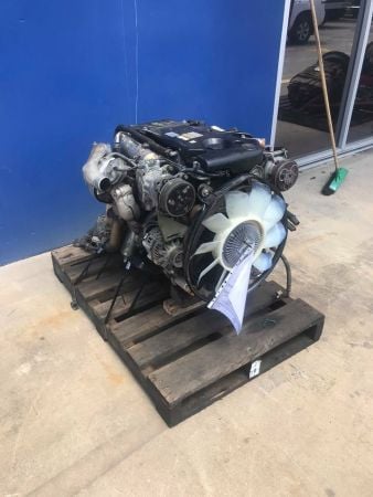 Isuzu 4JJ1-E4N Engine image