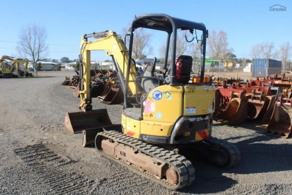 2019 Yanmar Vio35-6B image
