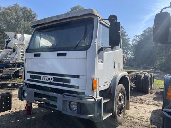 2005 IVECO ACCO 2350G image