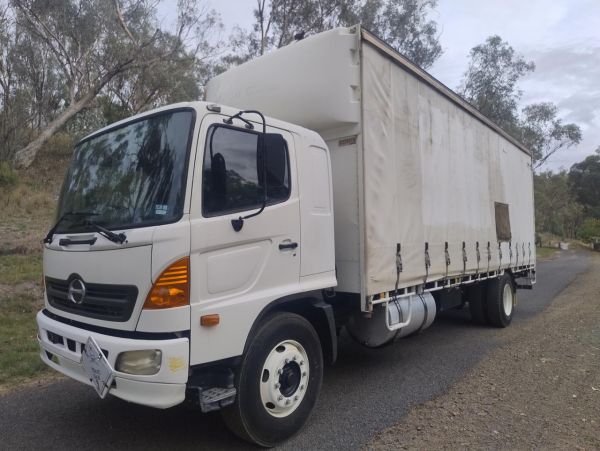 2006 Hino Gh image