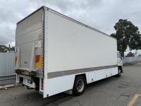Image for 2015 MITSUBISHI FUSO FM600 Box Truck 5