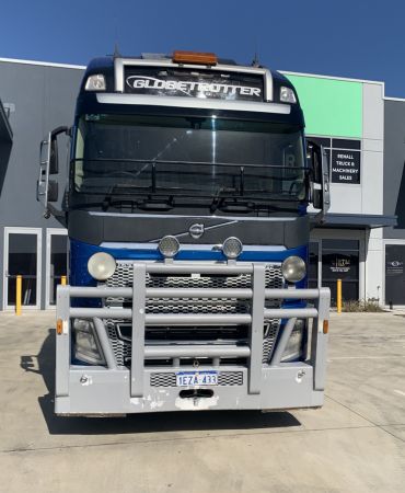 2016 Volvo FH700 Prime Mover image