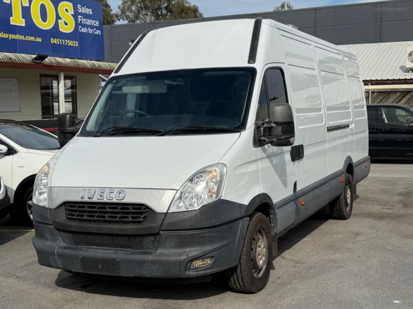 2014 IVECO DAILY LWB/MID  - 5S15 image