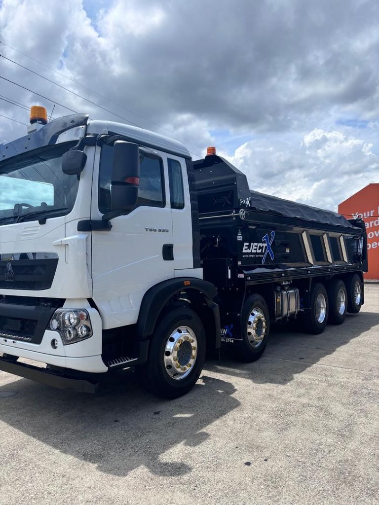 Image for 2025 Sinotruk Sitrak T5G 20