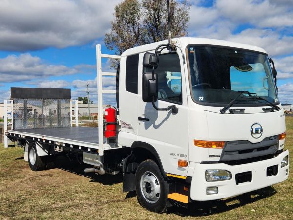 2012 UD CONDOR MK11250 Flatbed image