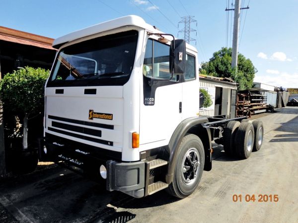 INTERNATIONAL 2350G  Dismantling image
