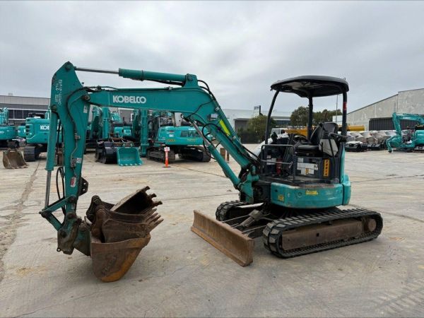 2016 Kobelco SK35SR-6 CANOPY image