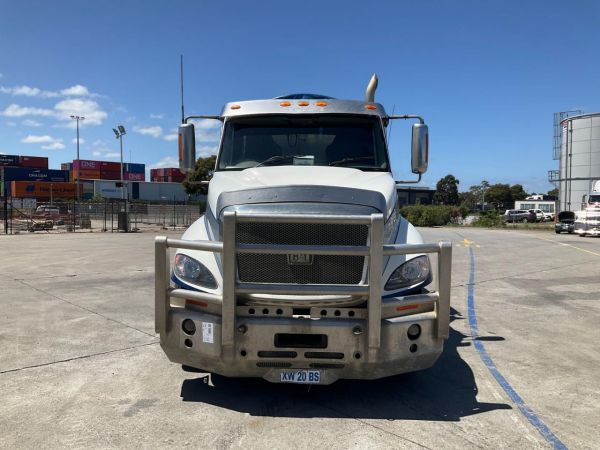 2010 Caterpillar CT 700-15L image