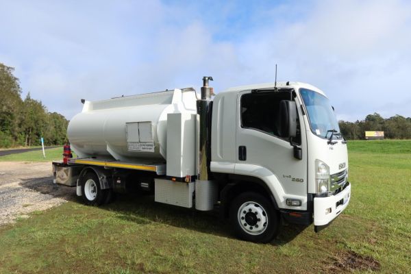 2017 Isuzu FSD 140-260 image