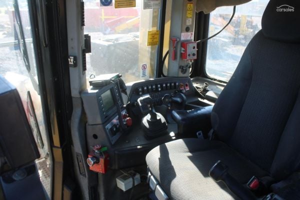 2011 Caterpillar D9t image