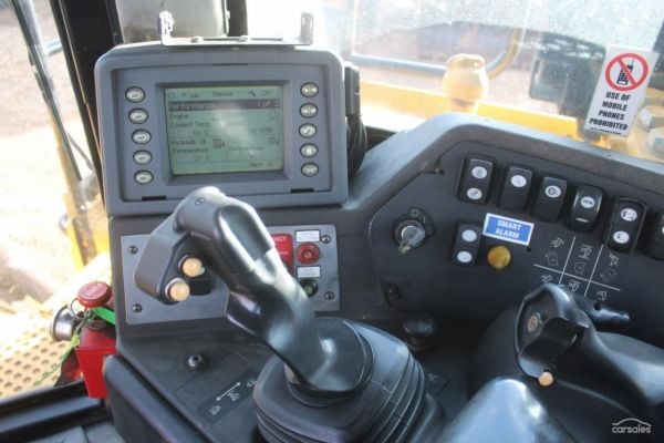 2011 Caterpillar D9t image