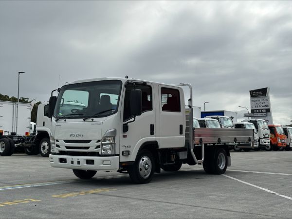 2025 Isuzu NNR 45 150 Tray AMT IFS CREW TRAYPACK image