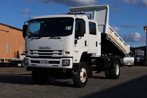 2022 Isuzu F Series FTS139-260 image