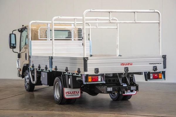 2025 Isuzu NPR 45/155 AMT MWB Trade Pack NPR 45/55-155 image