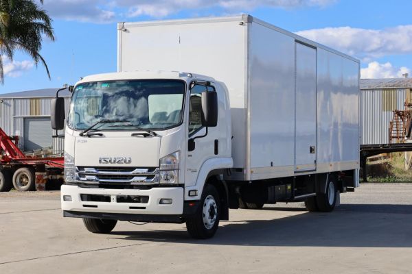 2021 Isuzu F Series FSR140-260 image