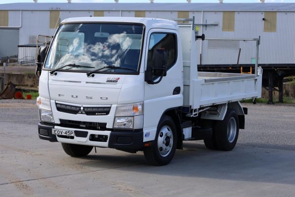 2021 Fuso Canter 615 image