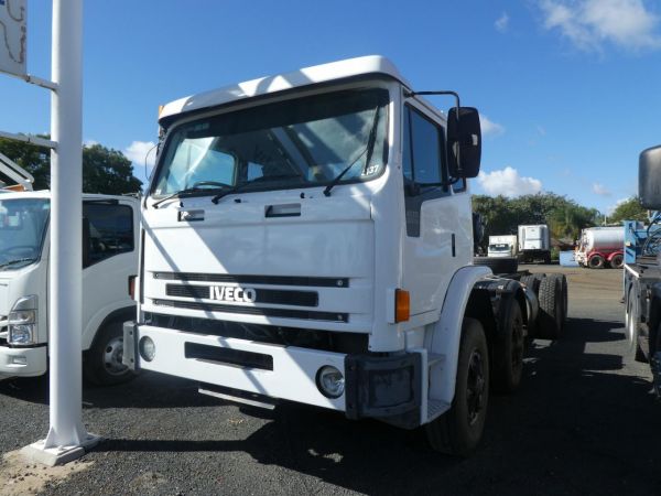 2001 IVECO  ACCO 2350G image