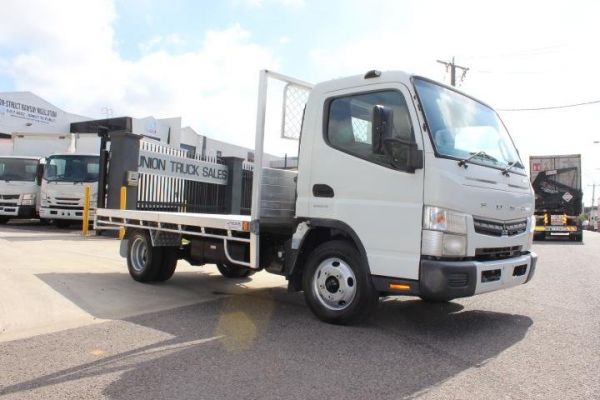 2016 Fuso Canter 515 image