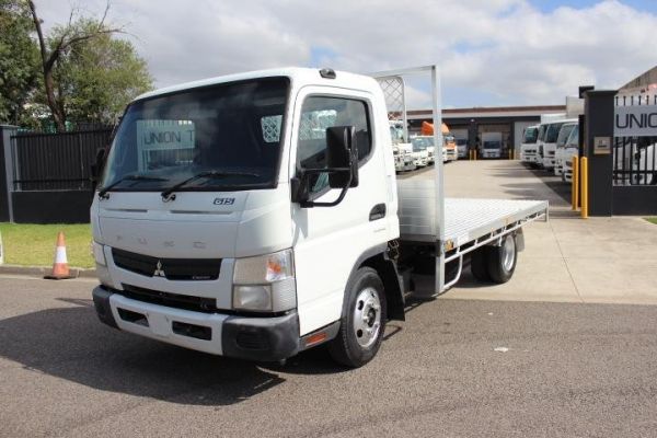 2016 Fuso Canter 515 image