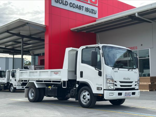 2025 Isuzu NPR 65/45-190 Tipper TIPPER image