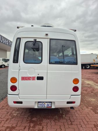 2020 Fuso Rosa Deluxe Misc-Bus AUTO 25 Seater image