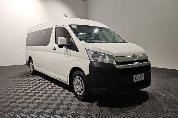 2019 Toyota Hiace Commuter GDH322R image