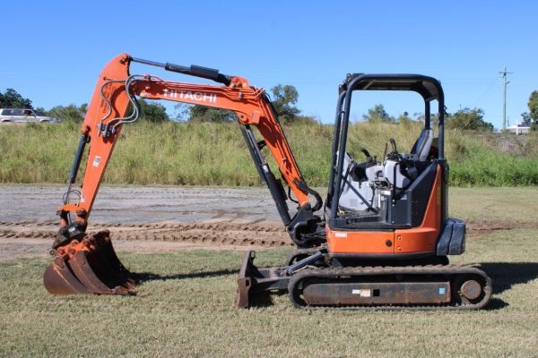 2017 HITACHI  ZX38U-5A image
