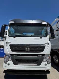 2022 Sinotruk T5K Prime Mover image