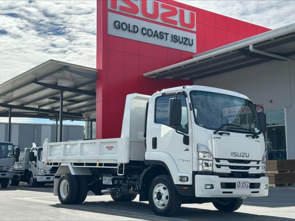 2025 Isuzu FRR 110-240 Tipper AMT TIPPER image