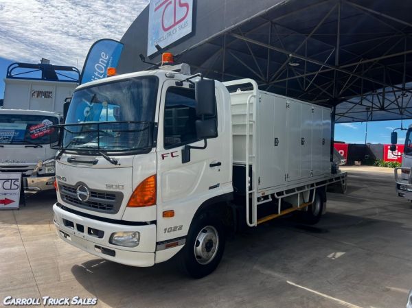 2014 HINO 500FC1022 Service Vehicle image