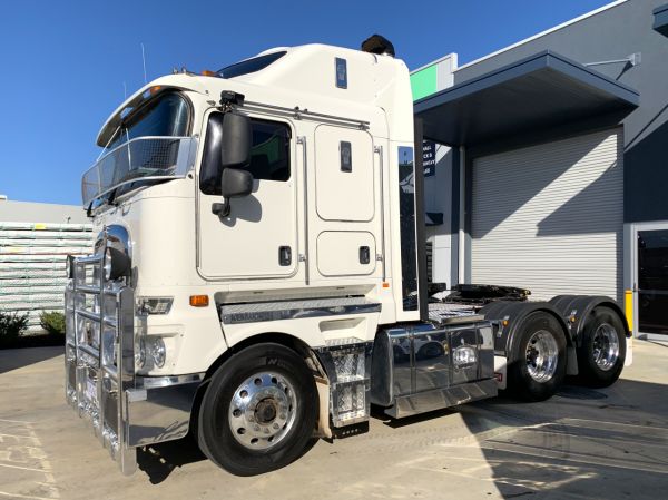 2019 Kenworth K200 AERODYNE Prime Mover image
