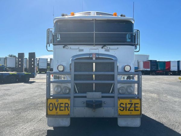 2017 Kenworth K200 Series image