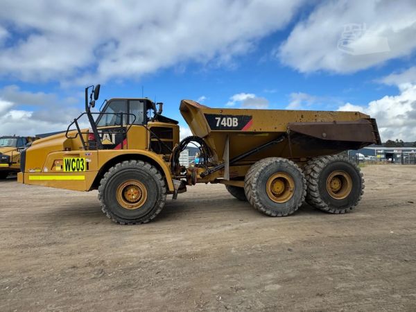 2012 CATERPILLAR 740B image