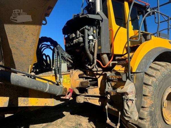 2023 VOLVO A40G image