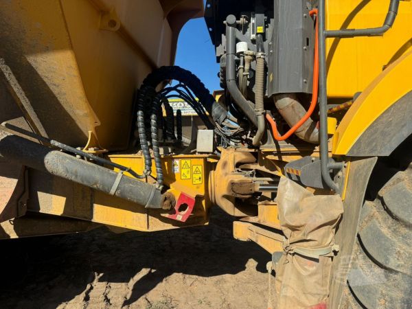 2023 VOLVO A40G image