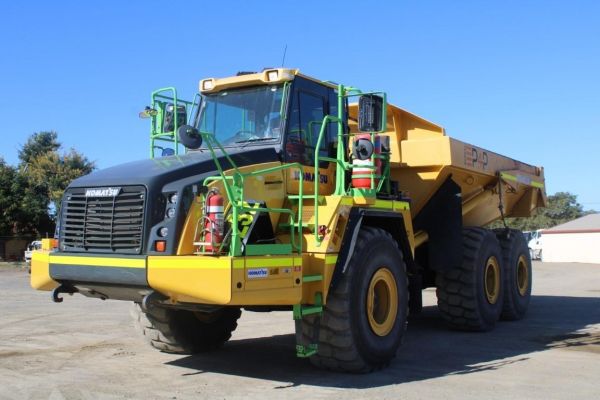 2020 KOMATSU HM400-5 image