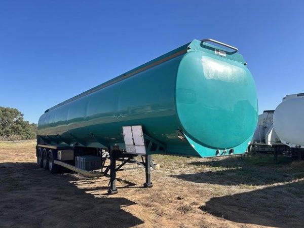 2014 ATE TANKERS TRIAXLE JET A1 FUEL TANKER image