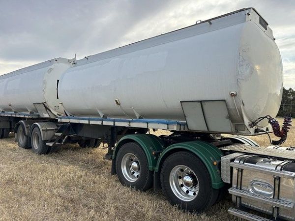 2005 TIEMAN 19 MT B DOUBLE TANKER SET  image