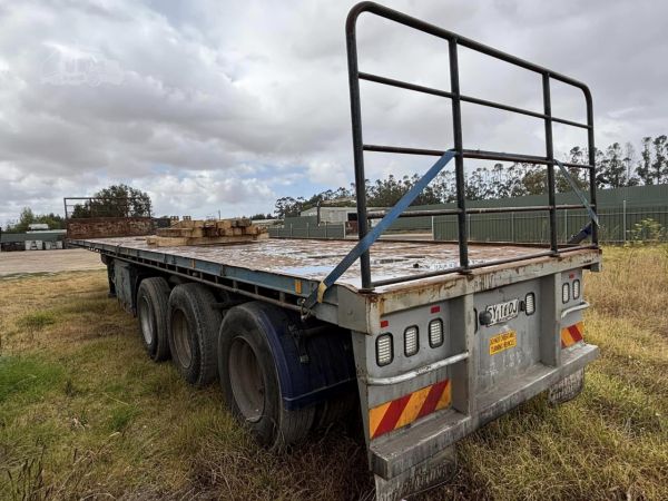1996 LUSTY FLAT TOP TRAILER image