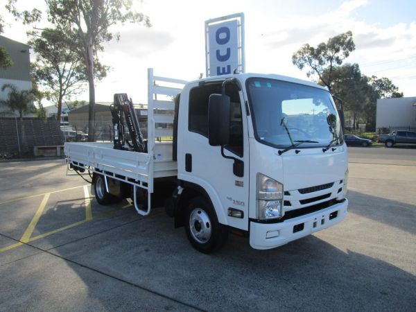 2017 Isuzu N Series NNR 45-150 image
