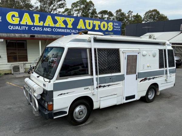 1987 Mazda T3500 MOTORHOME image